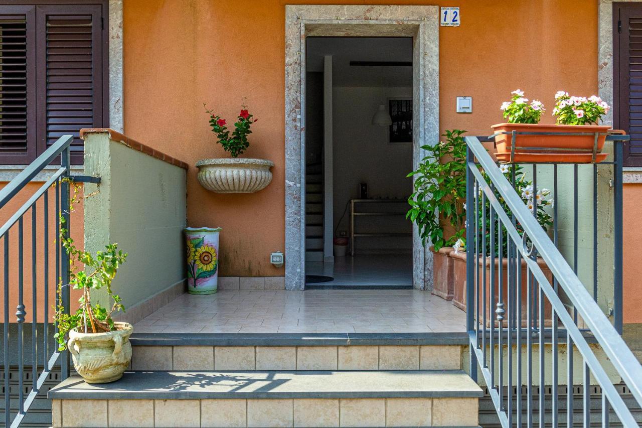 Villetta Orchidea Giardini Naxos Exterior photo